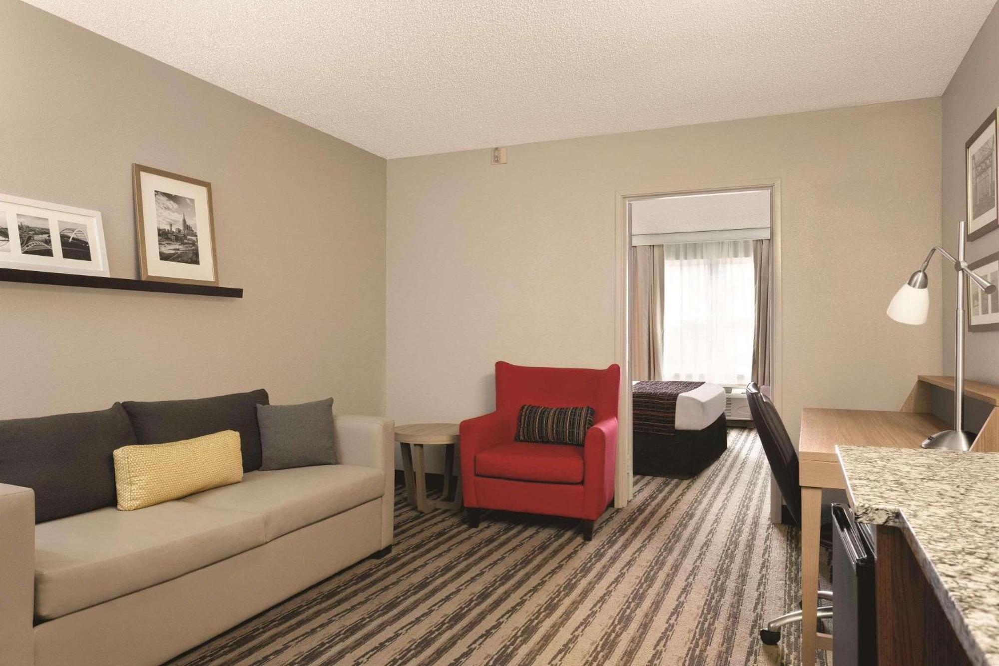 Country Inn & Suites By Radisson, Nashville Airport East, Tn Екстериор снимка