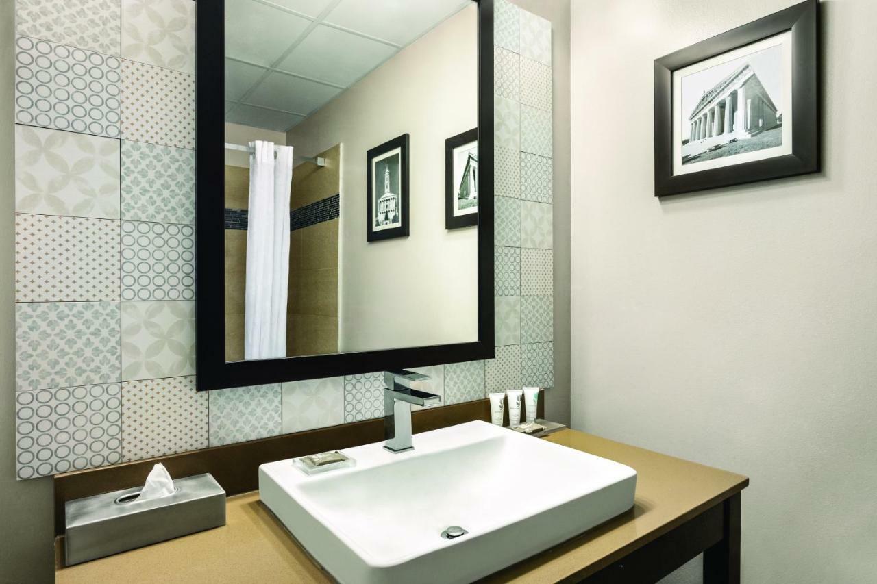Country Inn & Suites By Radisson, Nashville Airport East, Tn Екстериор снимка