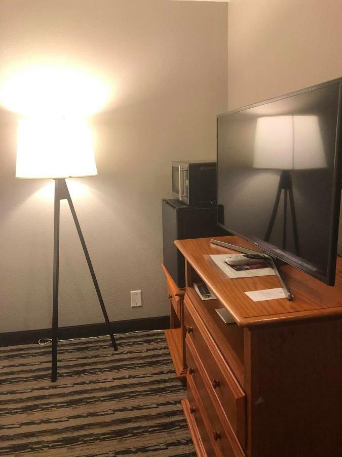 Country Inn & Suites By Radisson, Nashville Airport East, Tn Екстериор снимка