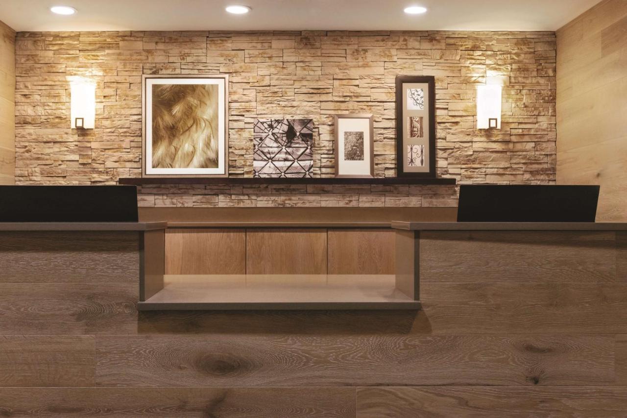 Country Inn & Suites By Radisson, Nashville Airport East, Tn Екстериор снимка